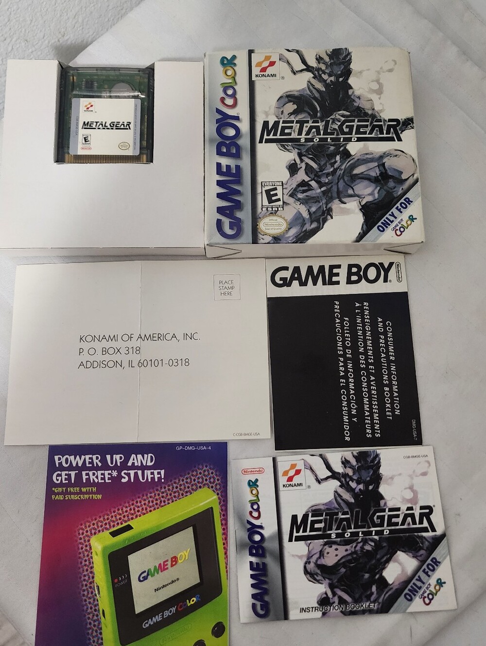 Metal Gear Solid Game Boy Color Complete Boxed Set - White/Black Artwork